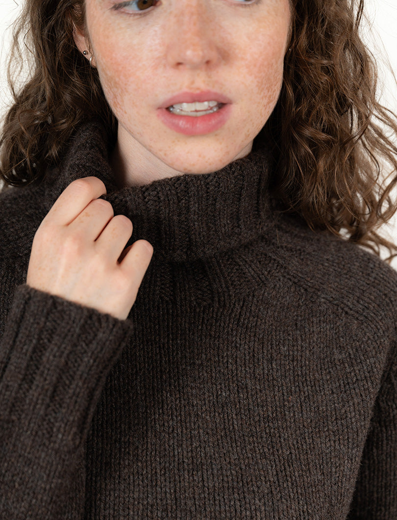 Womens Chunky Geelong Superfine Lambswool Polo Neck Jumper - Chocolate Brown