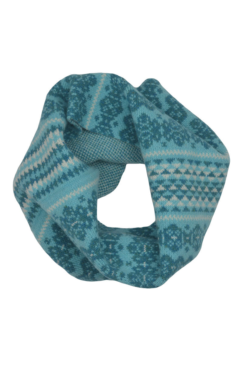 Fair isle cowl scarf aqua Scottish lambs wool Stockbridge