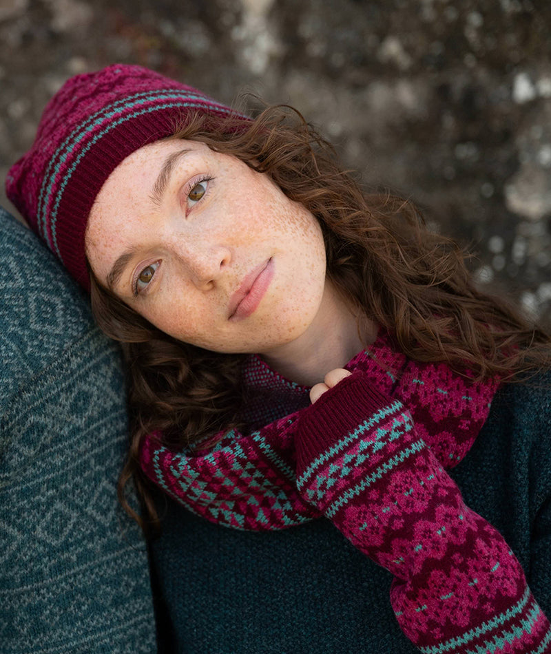 Burgundy fair isle cowl scarf stockbridge