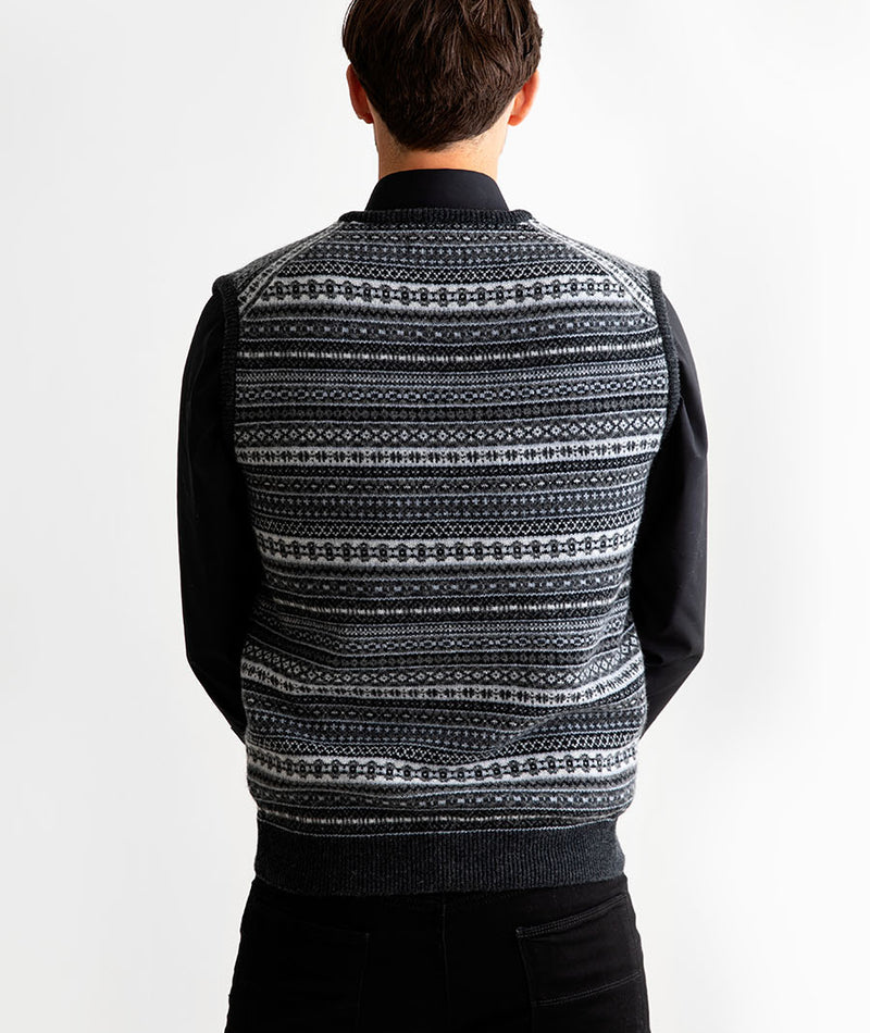 Mens Grey fair isle sleeveless jumper sweater vest. tank top