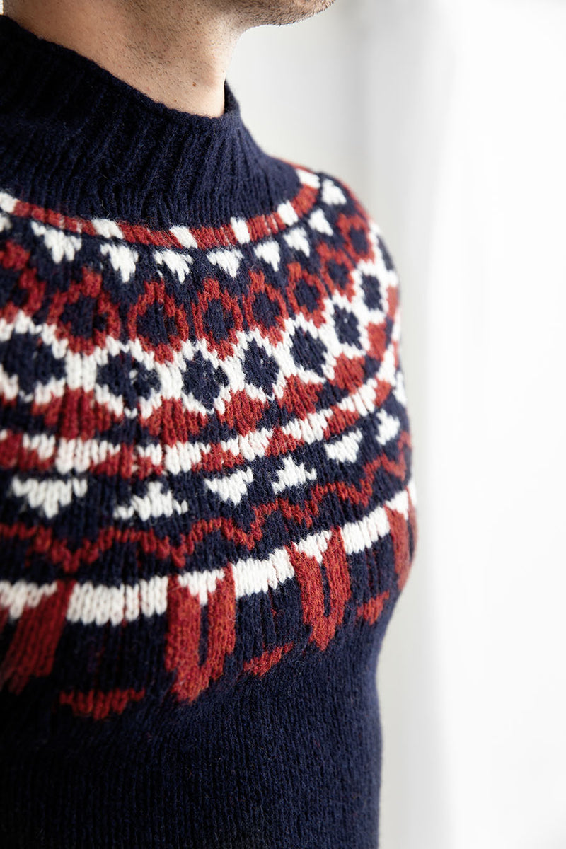 mens chunky shetland wool navy blue fair isle jumper sweater yoke