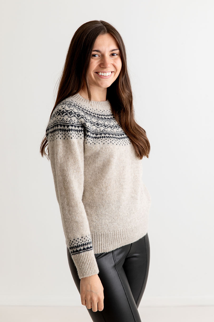 womens beige wool fair isle jumper sweater aviemore yoke putty charcoal