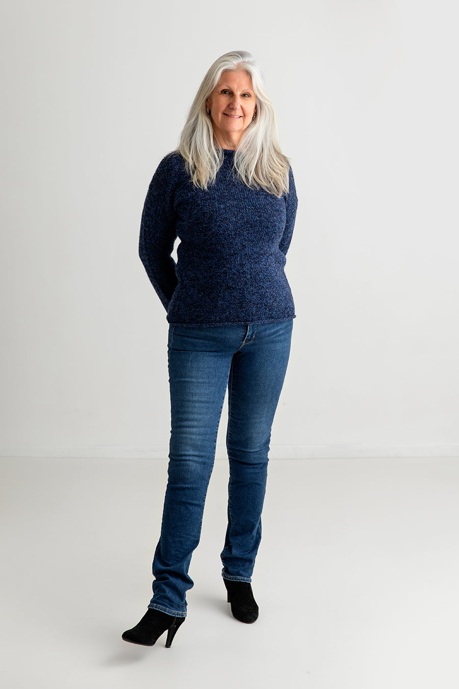 ladies navy blue chunky wool jumper sweater cuffed
