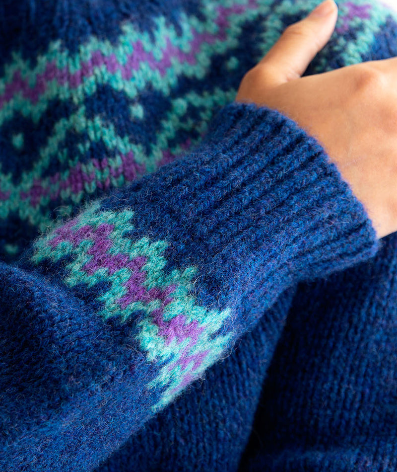 womens chunky wool fair isle jumper sweater royal blue finnieston yoke close up
