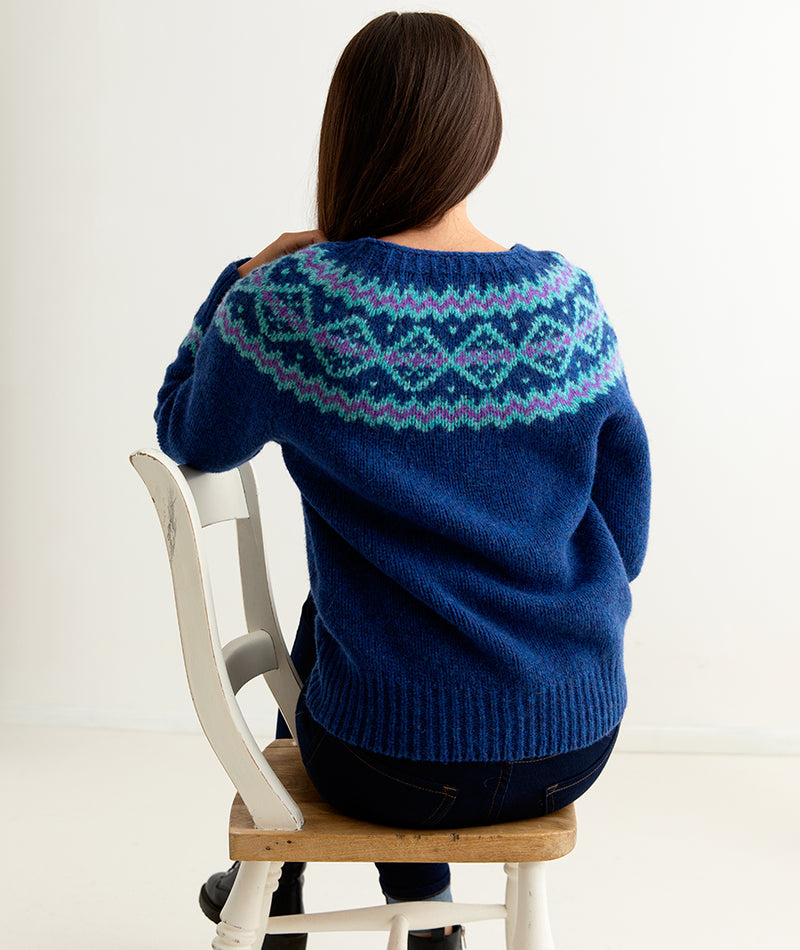 womens chunky wool fair isle jumper sweater royal blue finnieston yoke back