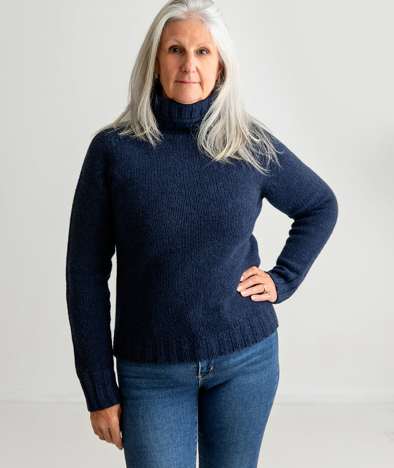 Womens Chunky Geelong Superfine Lambswool Polo neck Jumper in navy