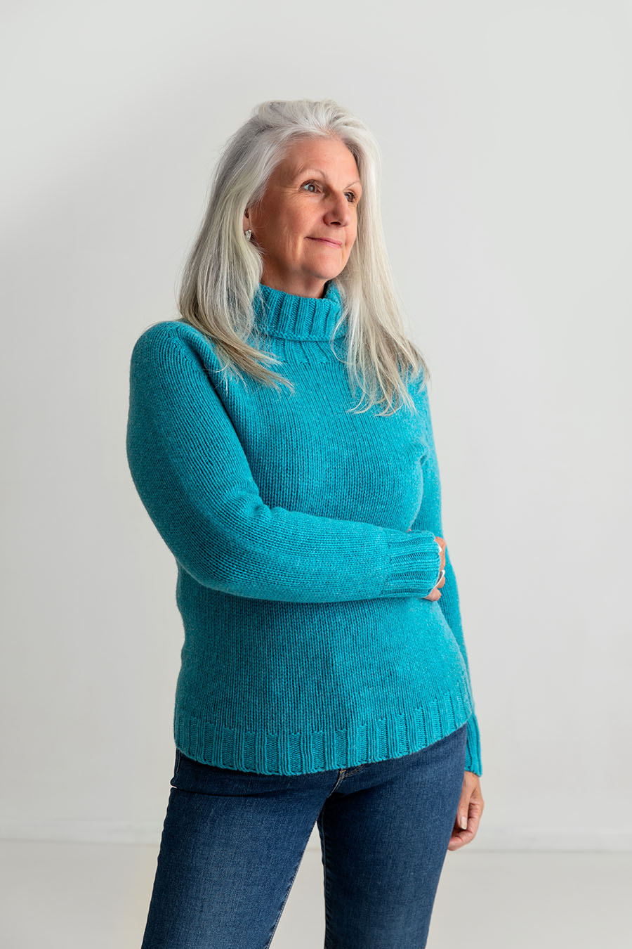 Ladies Chunky Geelong Superfine Lambswool Polo neck Jumper in rich aqua turquoise