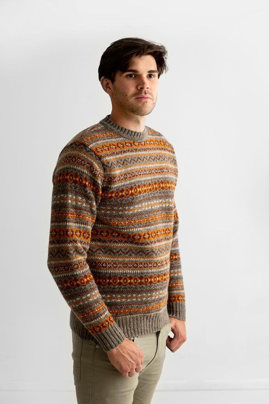 Tom Audreath Immunitet Møde Mens Fair isle "Kinnaird" Jumper in oyster colourway with patterns in rich  spice shades of orange. Scottish made with shetland-character wool. - The  Croft House