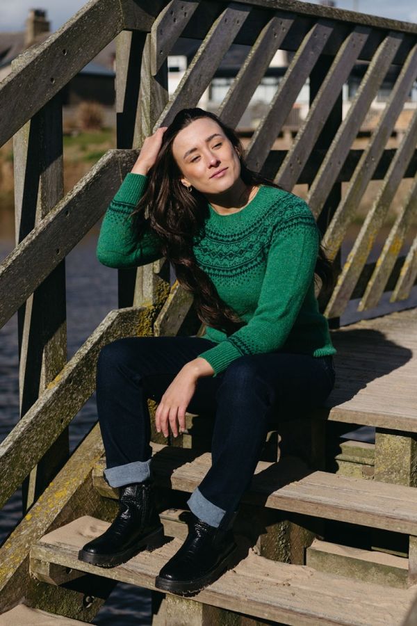 green wool womens fair isle jumper sweater aviemore