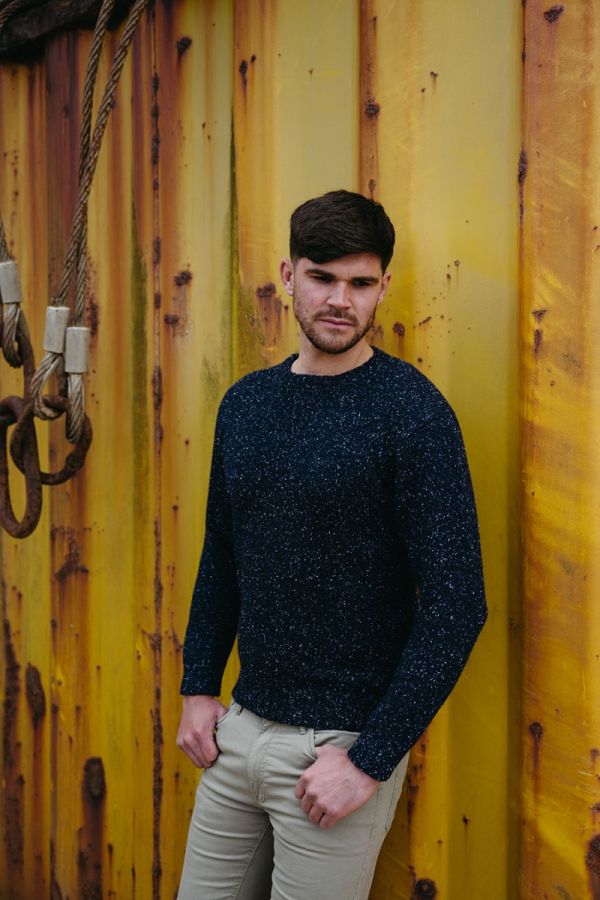 mens blue wool crew neck chunky jumper sweater navy