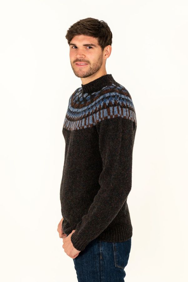 mens warm fair isle jumper sweater chunky brown blue staffa yoke
