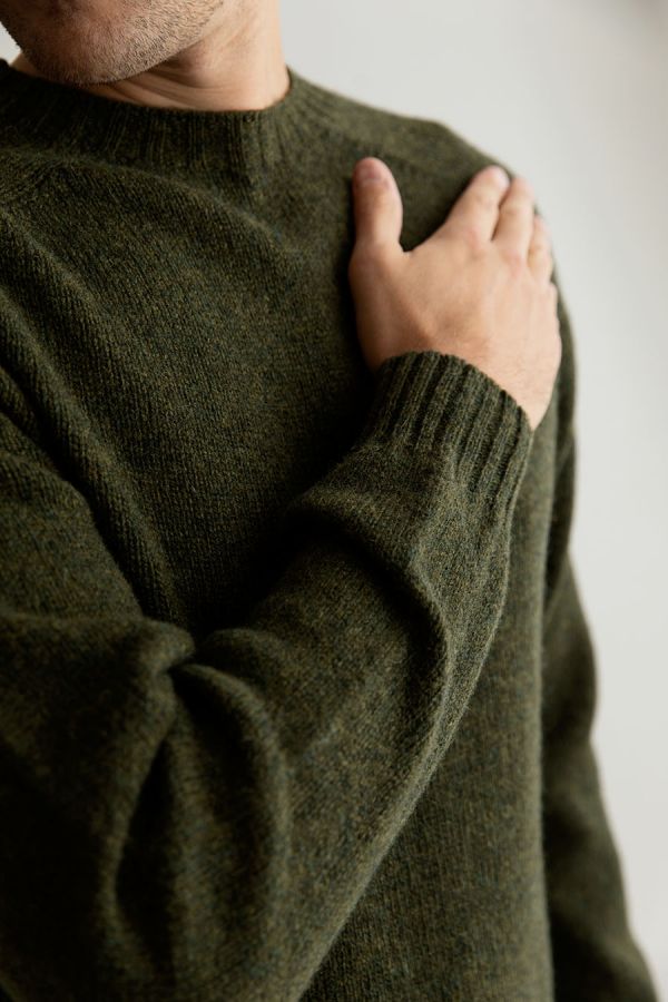 mens shetland wool green jumper sweater saddle shoulder khaki loden
