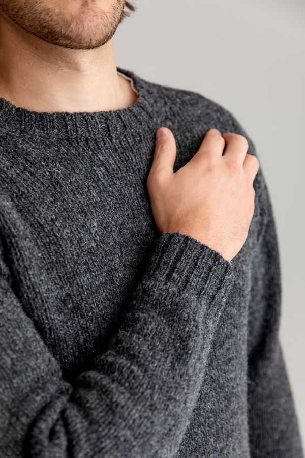 mens mid grey chunky scottish wool crew neck jumper sweater