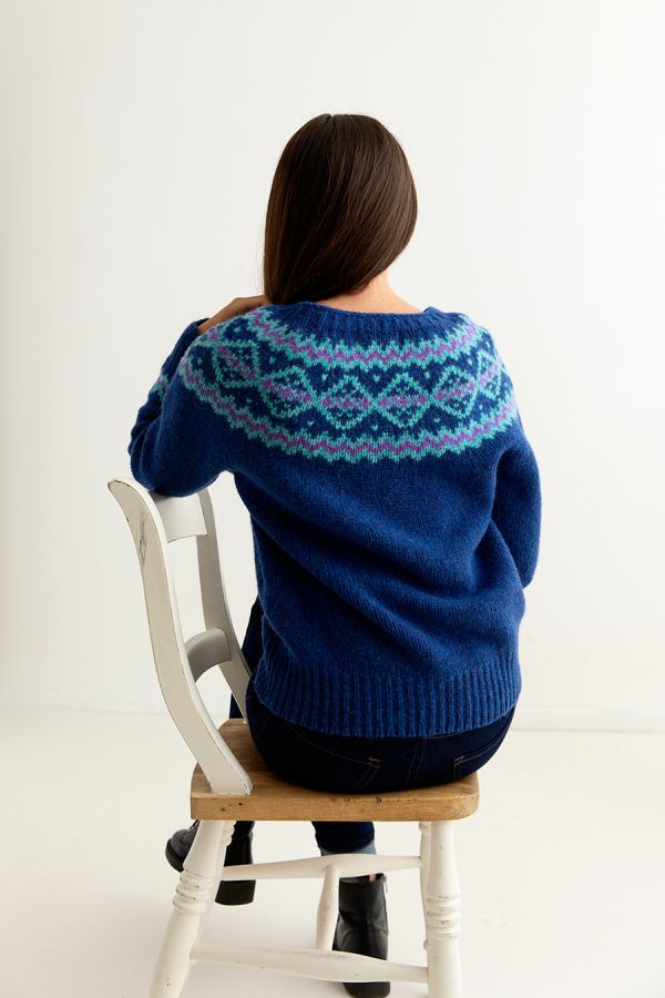 womens chunky wool fair isle jumper sweater royal blue finnieston yoke back