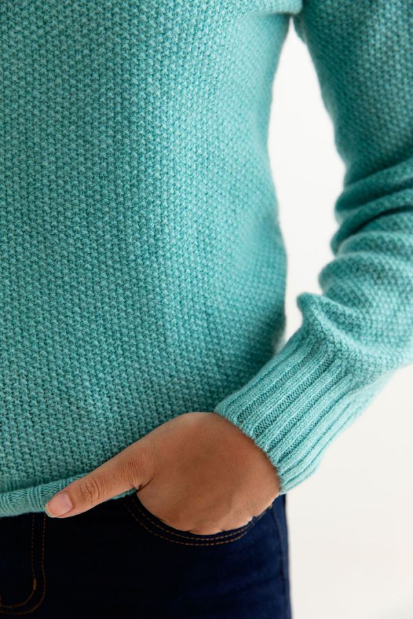 womens moss stitch jumper sweater aqua fine geelong lambs wool close up